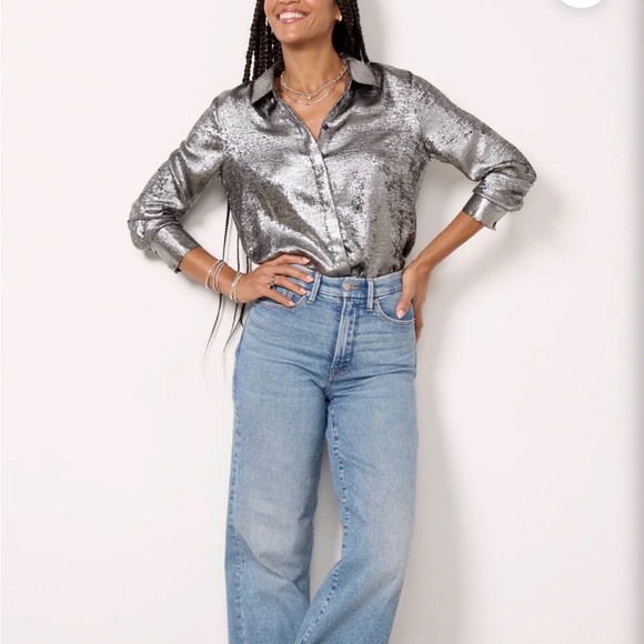Evereve Shimmering Silver Button Down Shirt "Florence Foil Shirting" small - Picture 5 of 9